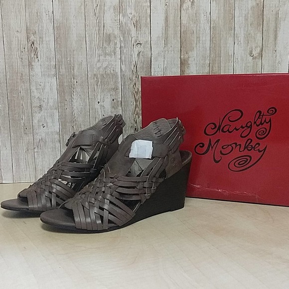 Naughty Monkey Dually Noted Leather Sandals - Picture 6 of 16